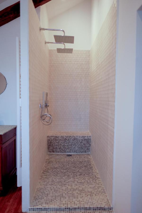 Domaine Labouroume Hotel Salies-de-Bearn Bagian luar foto